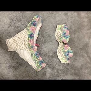 Victoria Secret bikini
